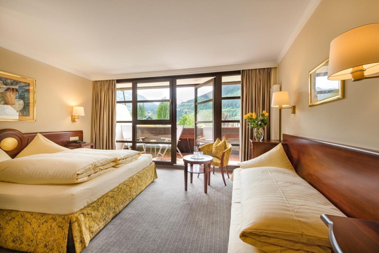 Familienhotel Sonngastein バードガシュタイン エクステリア 写真