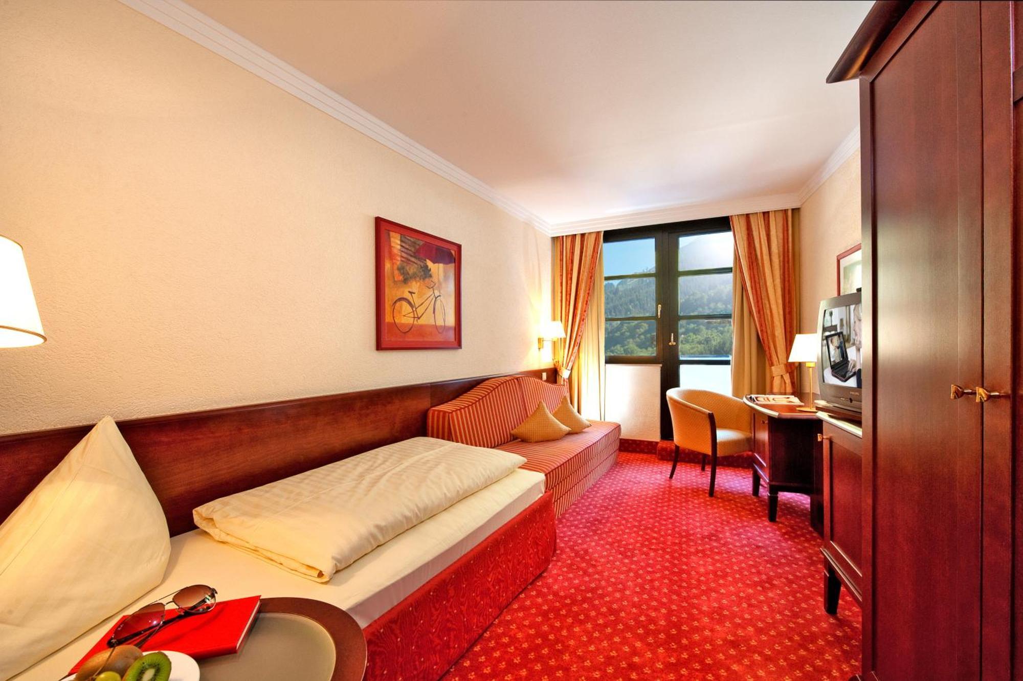 Familienhotel Sonngastein バードガシュタイン エクステリア 写真